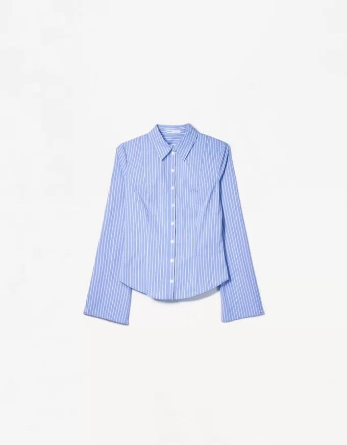 Fitted shirt with flared sleeves Fitted shirt with flared sleeves