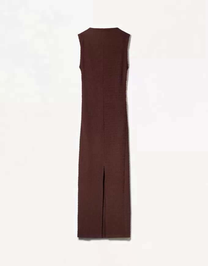 Fitted textured midi dress Fitted textured midi dress