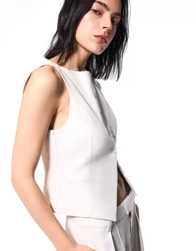 Fitted vest Fitted vest