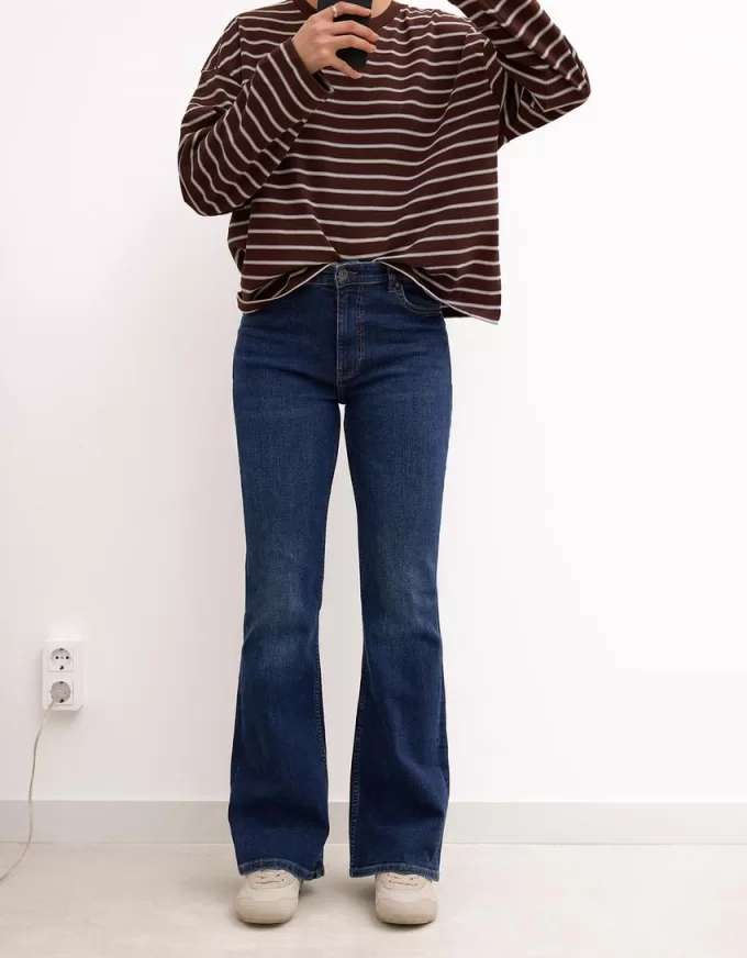 Flared jeans Flared jeans