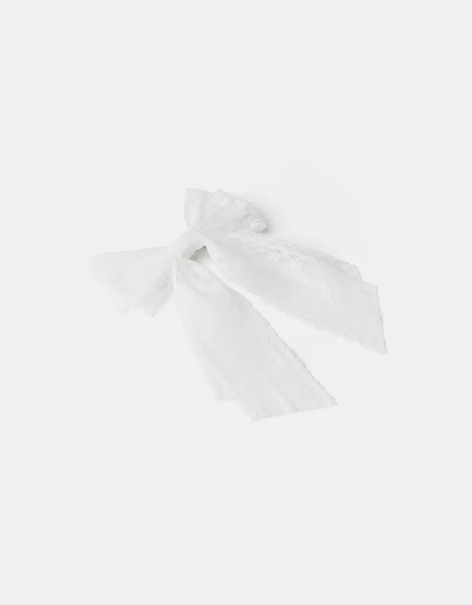 Hair clip with bow Hair clip with bow