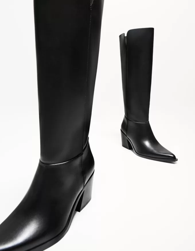 Heeled cowboy boots Heeled cowboy boots