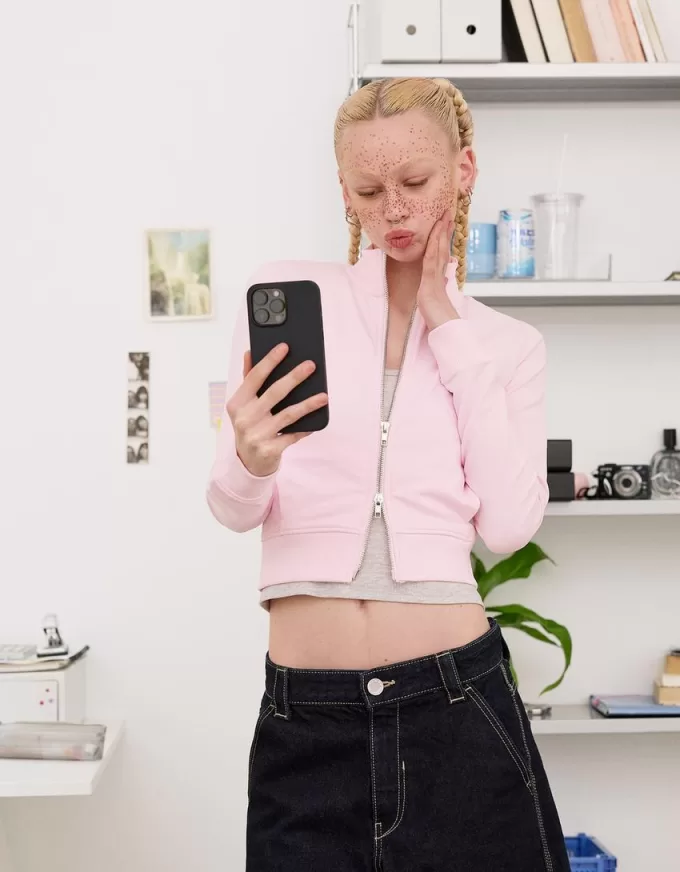 High neck sweatshirt with zipper High neck sweatshirt with zipper