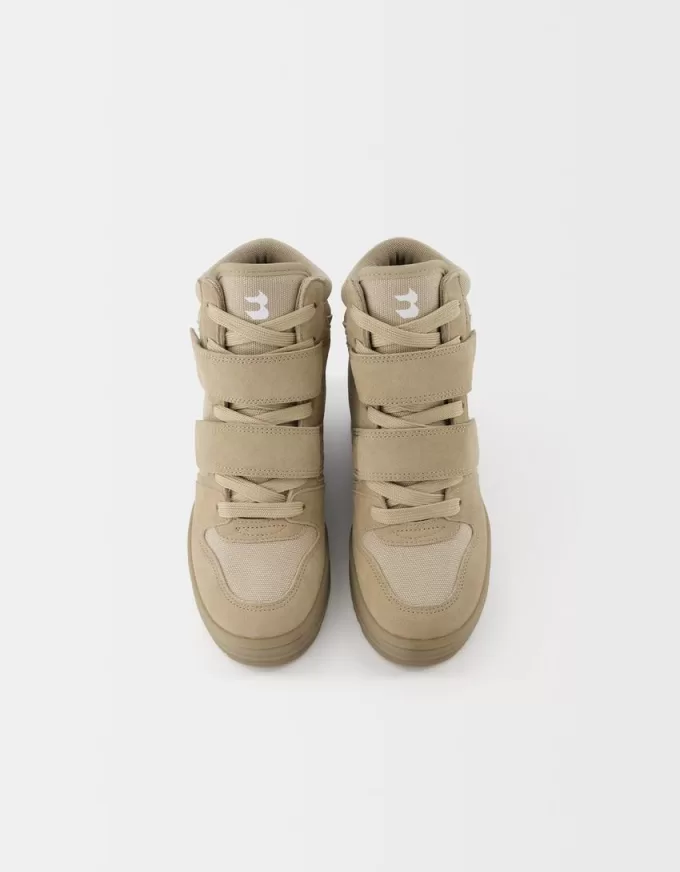 High-top sneakers with inner wedge