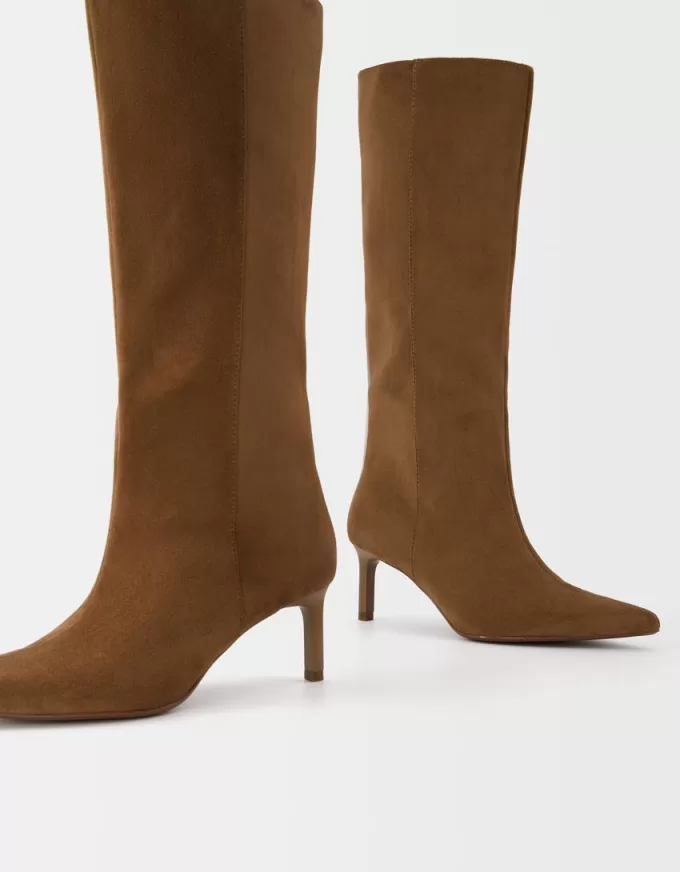 Kitten heel boots Kitten heel boots