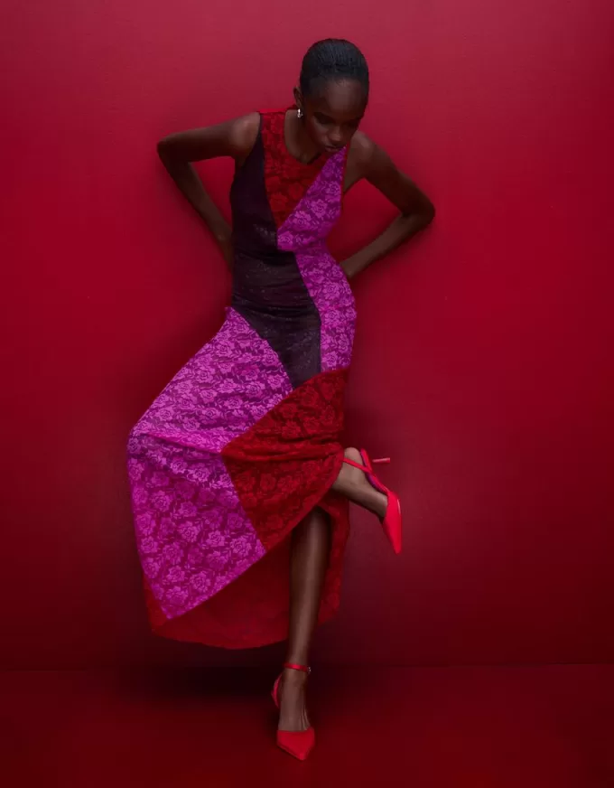 Kitten-heel sandals with ankle strap Kitten-heel sandals with ankle strap