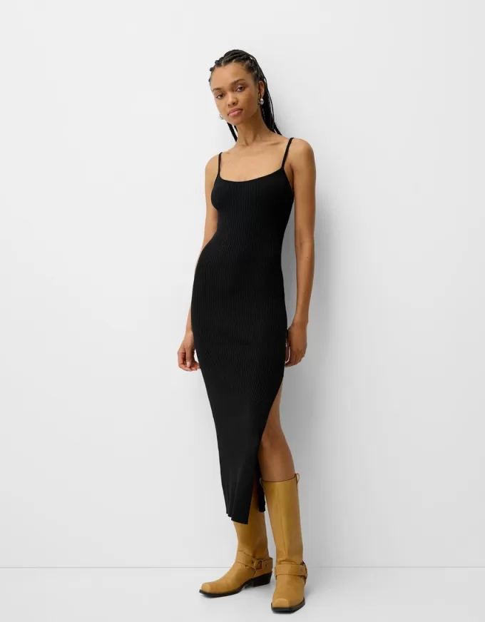 Knit midi dress with beading Knit midi dress with beading