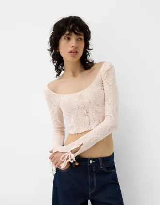 Lace T-shirt with bows
