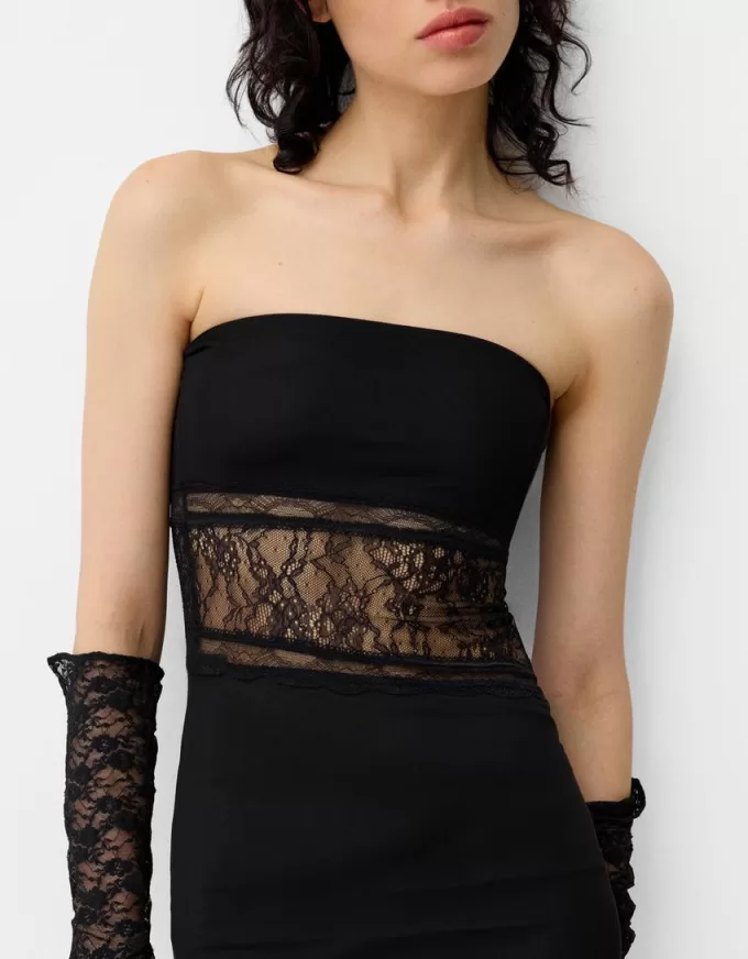 Lace bandeau neckline maxi dress