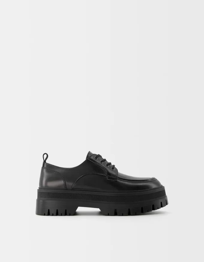 Lace-up lug sole shoes Lace-up lug sole shoes