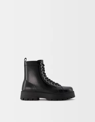Lace-up track sole ankle boots