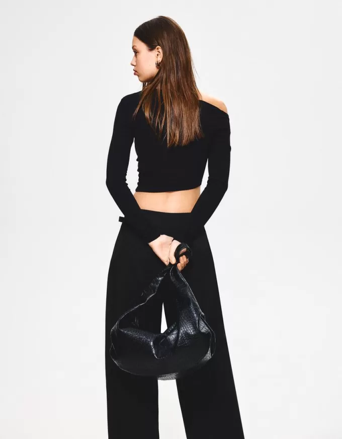 Leather effect maxi bag Leather effect maxi bag