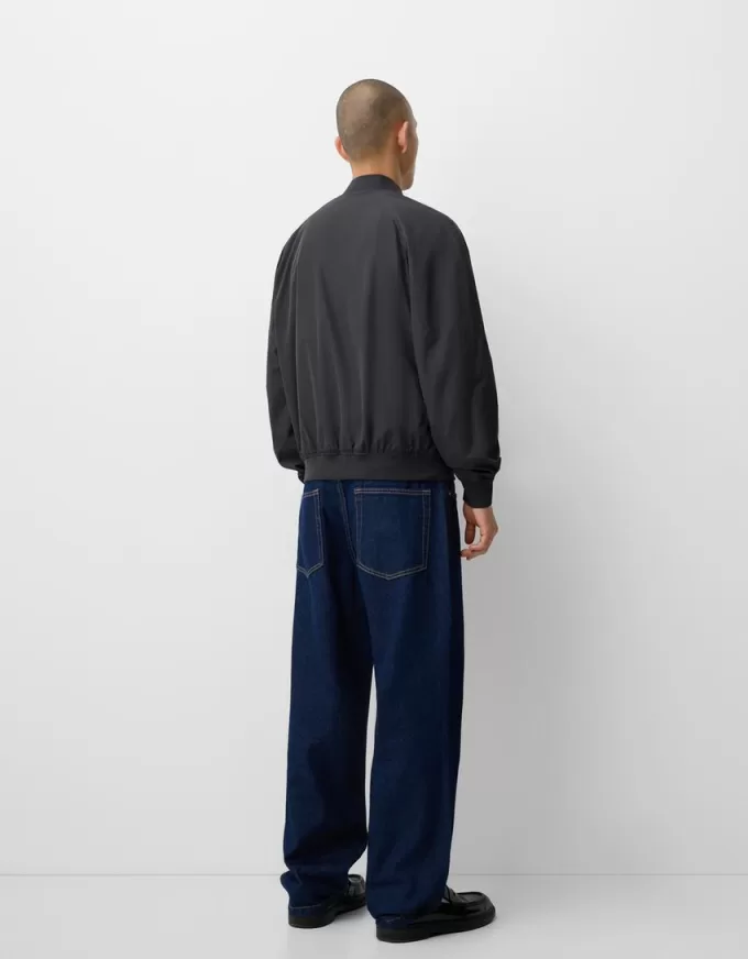 Lightweight bomber jacket Lightweight bomber jacket