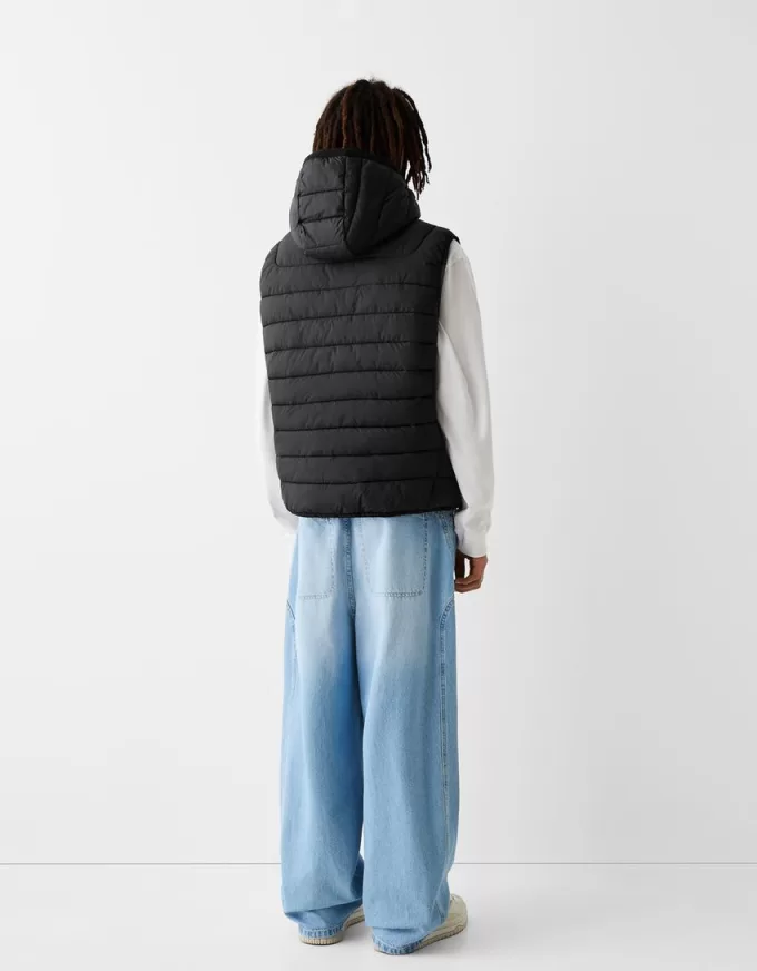 Lightweight puffer vest with hood