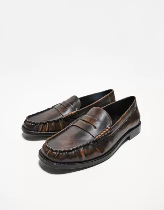 Loafers with gathered detail
