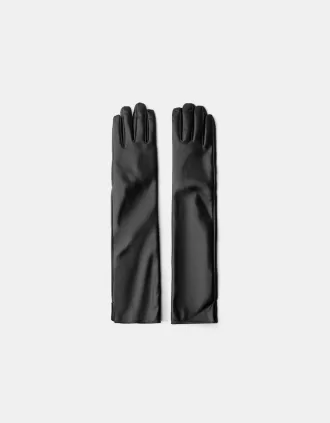 Long leather effect gloves