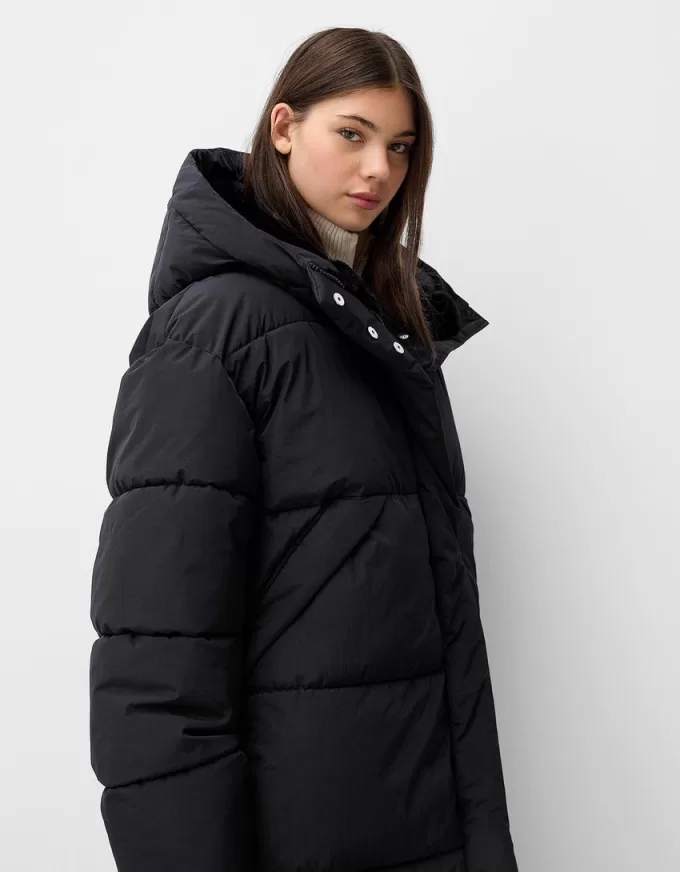 Long puffer coat with hood