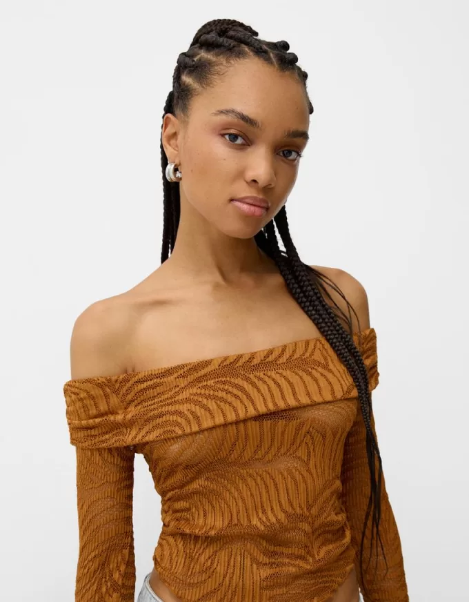 Long sleeve Bardot neckline rustic T-shirt