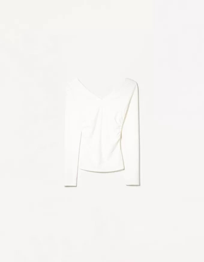 Long sleeve T-shirt with a gathered V-neck