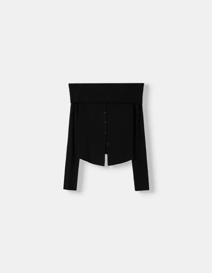 Long sleeve T-shirt with buttons