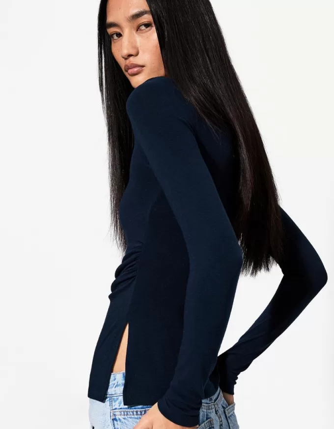 Long sleeve T-shirt with gathered detail