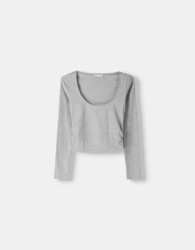 Long sleeve T-shirt with gathered sides Long sleeve T-shirt with gathered sides