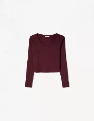 Long sleeve V-neck T-shirt