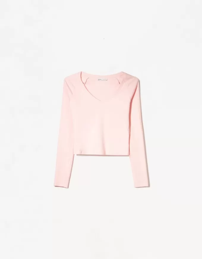 Long sleeve V-neck T-shirt