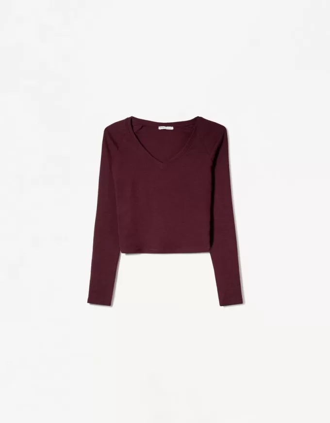 Long sleeve V-neck T-shirt