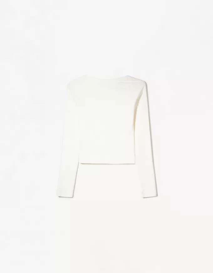 Long sleeve V-neck T-shirt