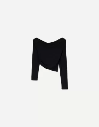 Long sleeve asymmetric T-shirt