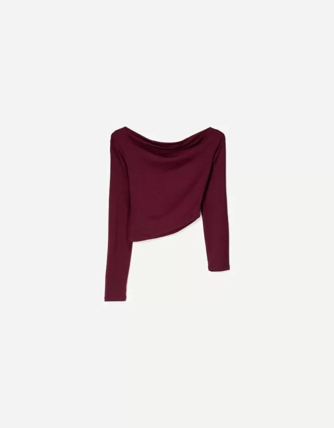 Long sleeve asymmetric T-shirt