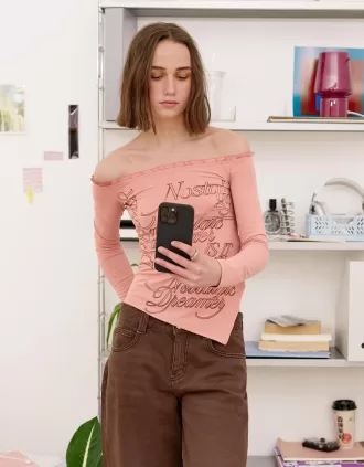 Long sleeve asymmetric T-shirt