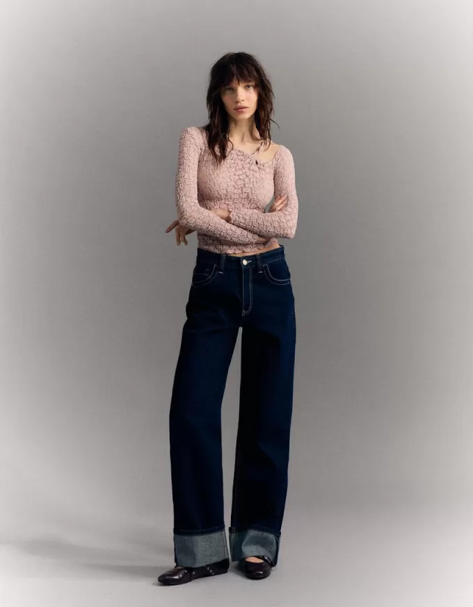 Long sleeve asymmetric T-shirt