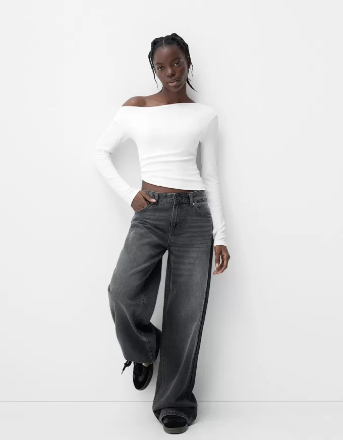 Long sleeve asymmetric T-shirt