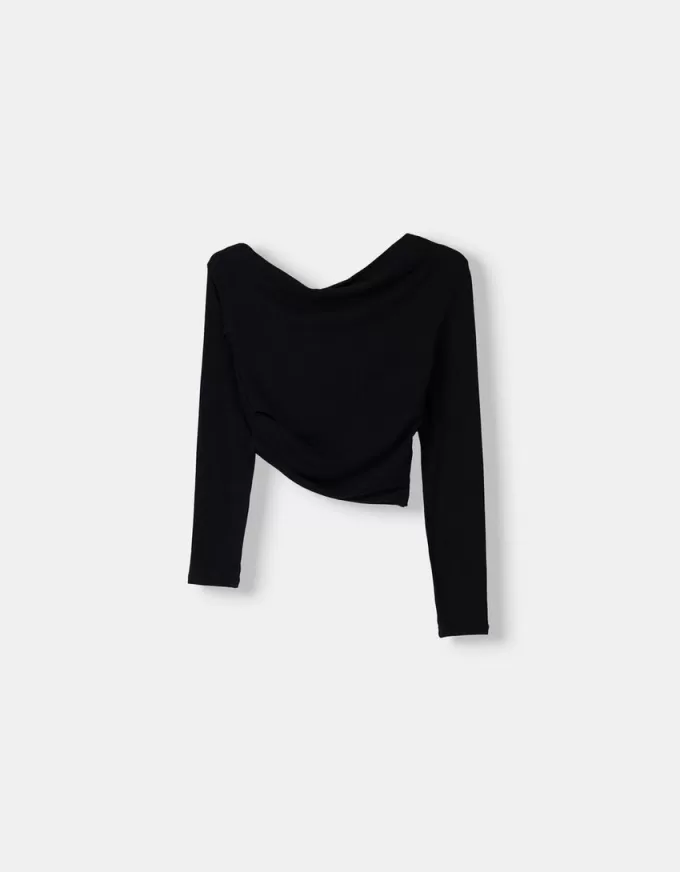 Long sleeve asymmetric T-shirt