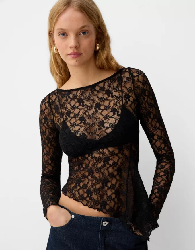 Long sleeve blonde lace top