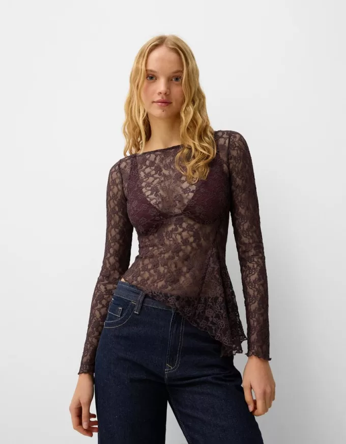Long sleeve blonde lace top