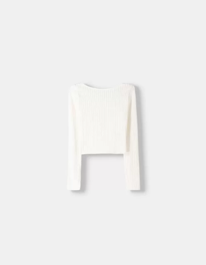 Long sleeve cable-knit sweater with open back