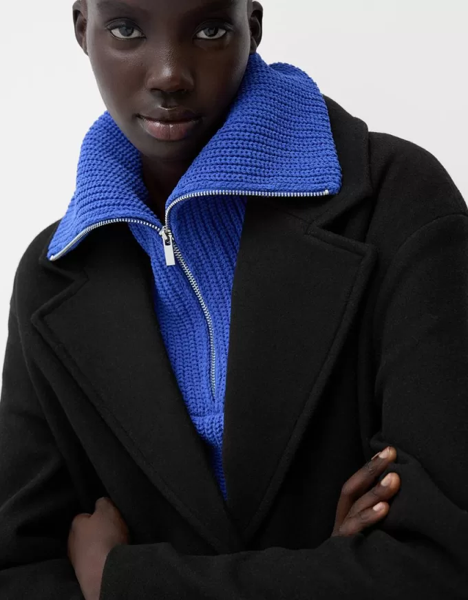 Long soft coat Long soft coat