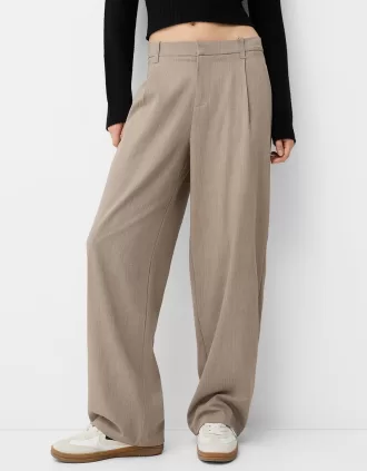 Low-rise baggy pants