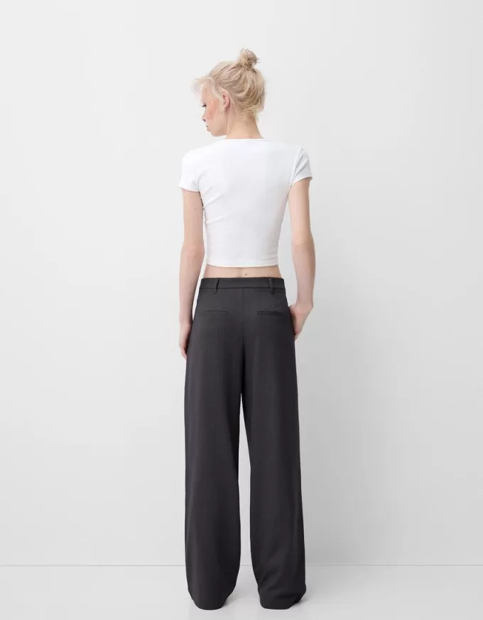 Low-rise baggy pants Low-rise baggy pants