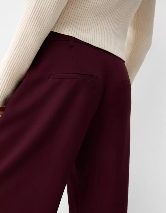 Low-rise baggy pants Low-rise baggy pants