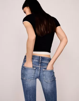 Low-rise bootcut jeans