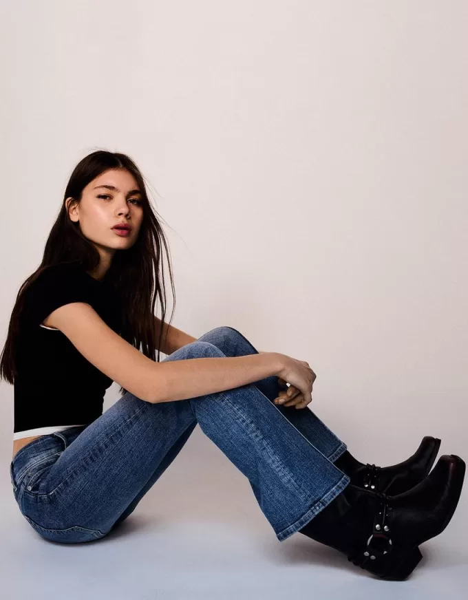 Low-rise bootcut jeans Low-rise bootcut jeans