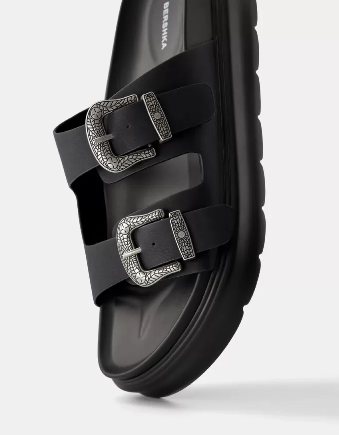 Men’s buckled platform sandals