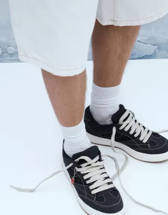 Men’s skater sneakers