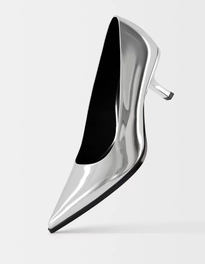 Metallic high-heel shoes