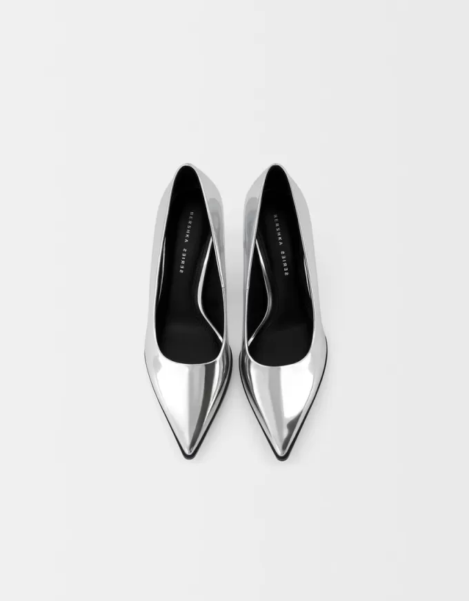Metallic high-heel shoes