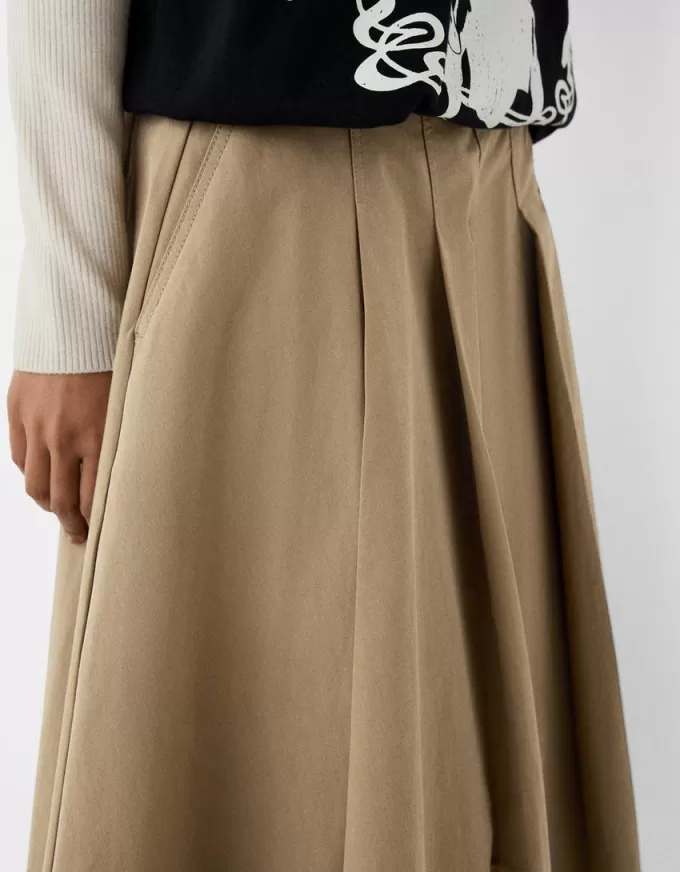 Midi skirt with box pleats and pockets Midi skirt with box pleats and pockets